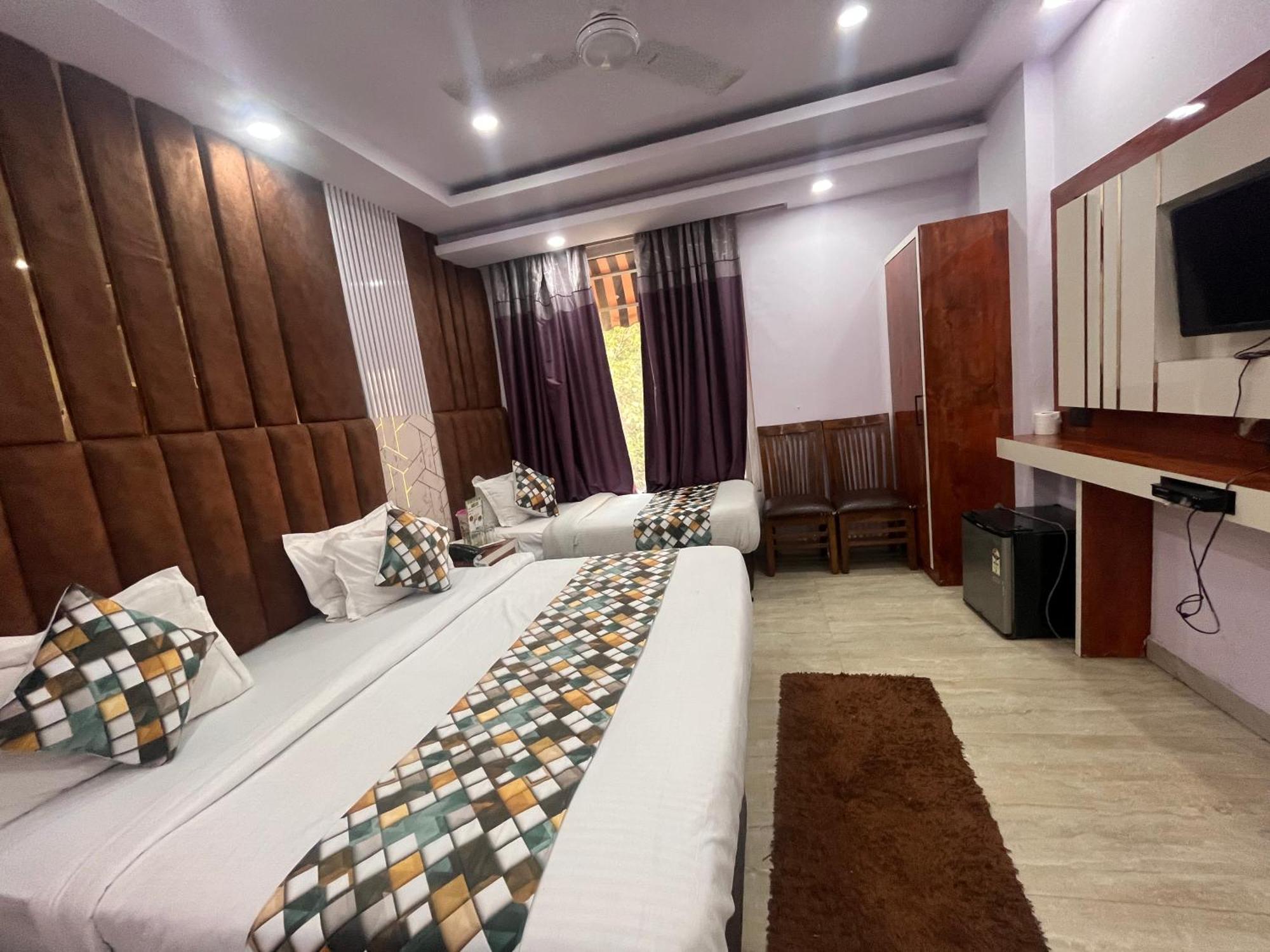Hotel Embassy Near Rk Ashram Metro Neu-Delhi Exterior foto