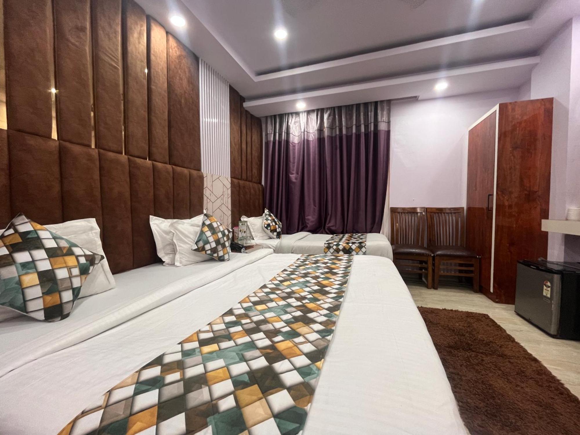 Hotel Embassy Near Rk Ashram Metro Neu-Delhi Exterior foto