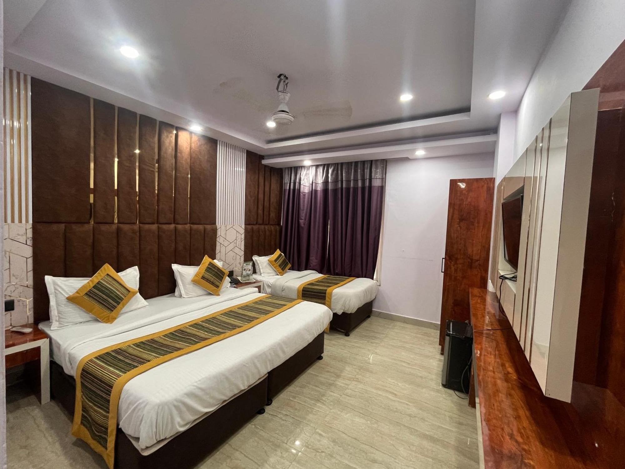 Hotel Embassy Near Rk Ashram Metro Neu-Delhi Exterior foto