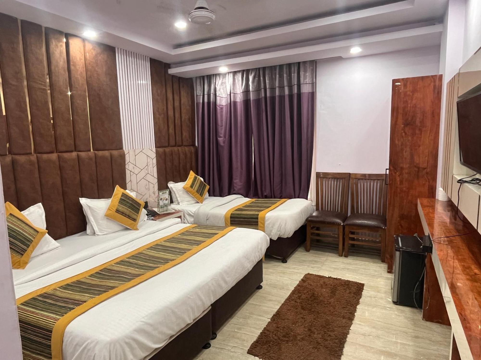 Hotel Embassy Near Rk Ashram Metro Neu-Delhi Exterior foto