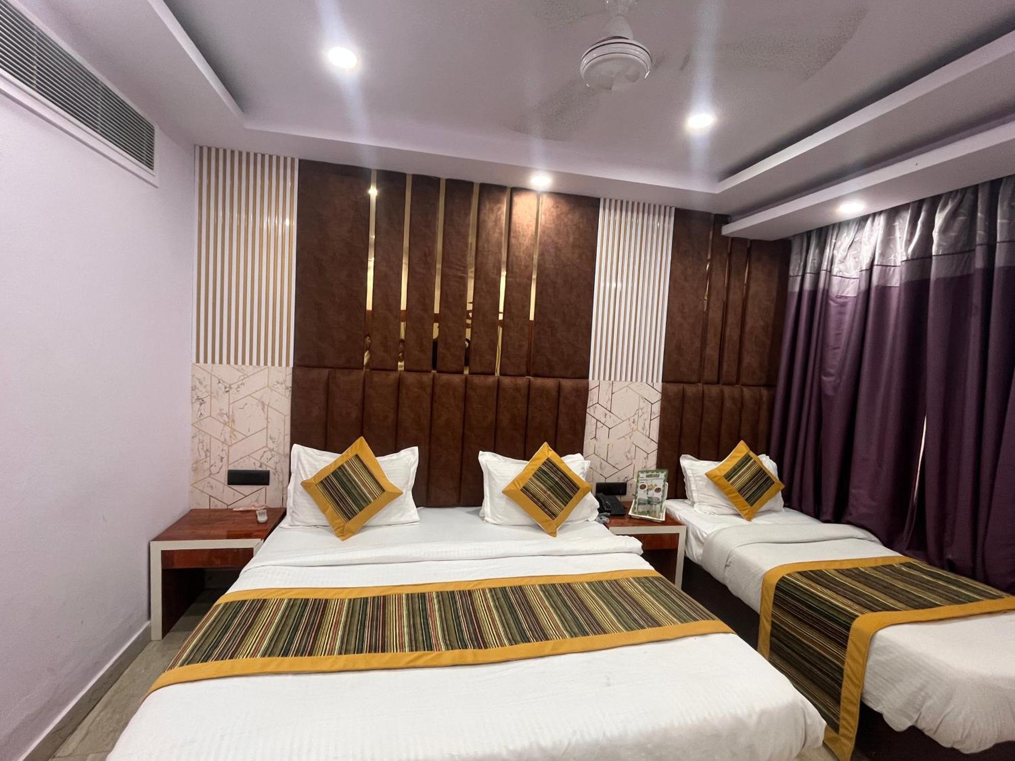 Hotel Embassy Near Rk Ashram Metro Neu-Delhi Exterior foto
