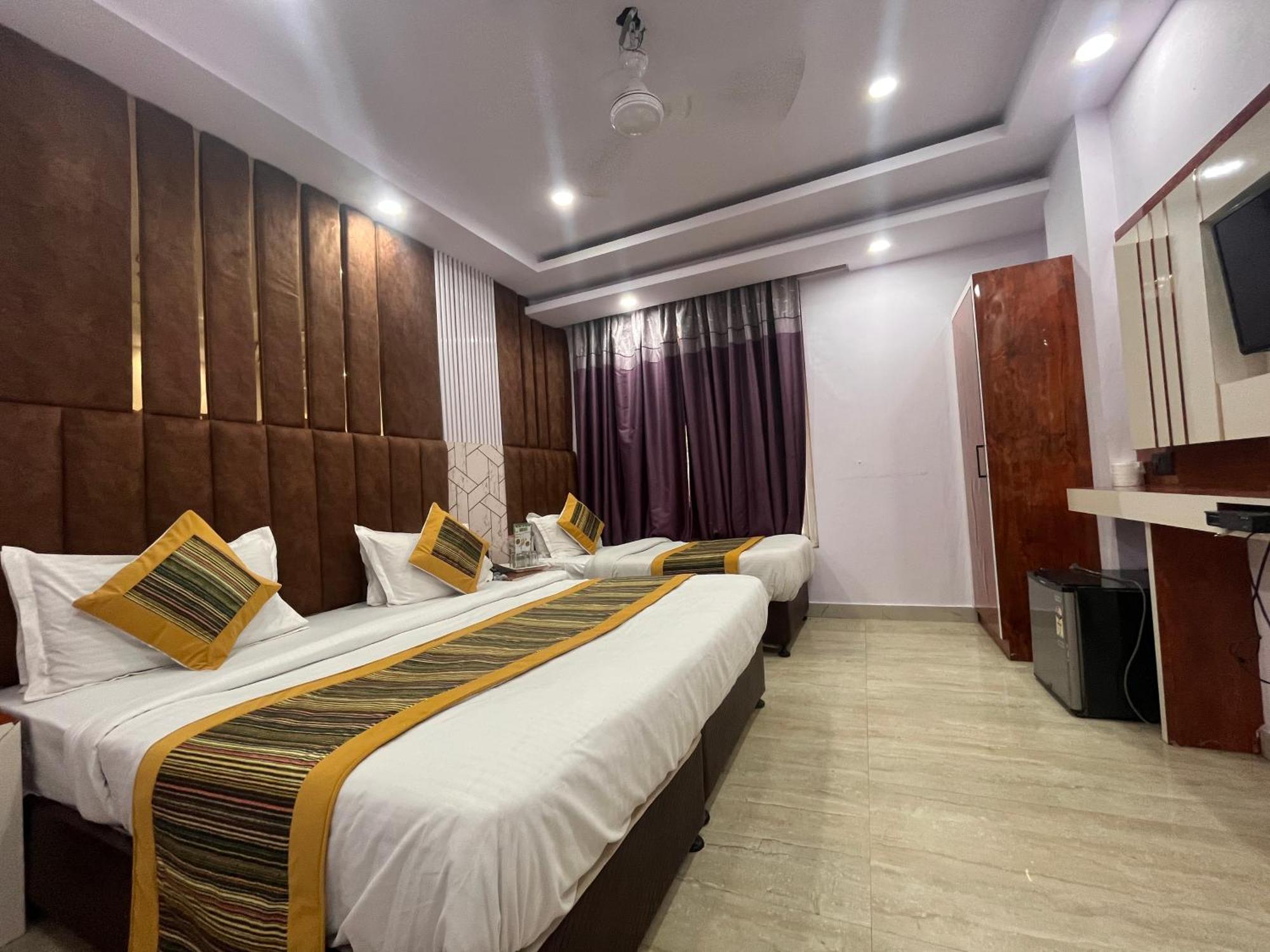 Hotel Embassy Near Rk Ashram Metro Neu-Delhi Exterior foto