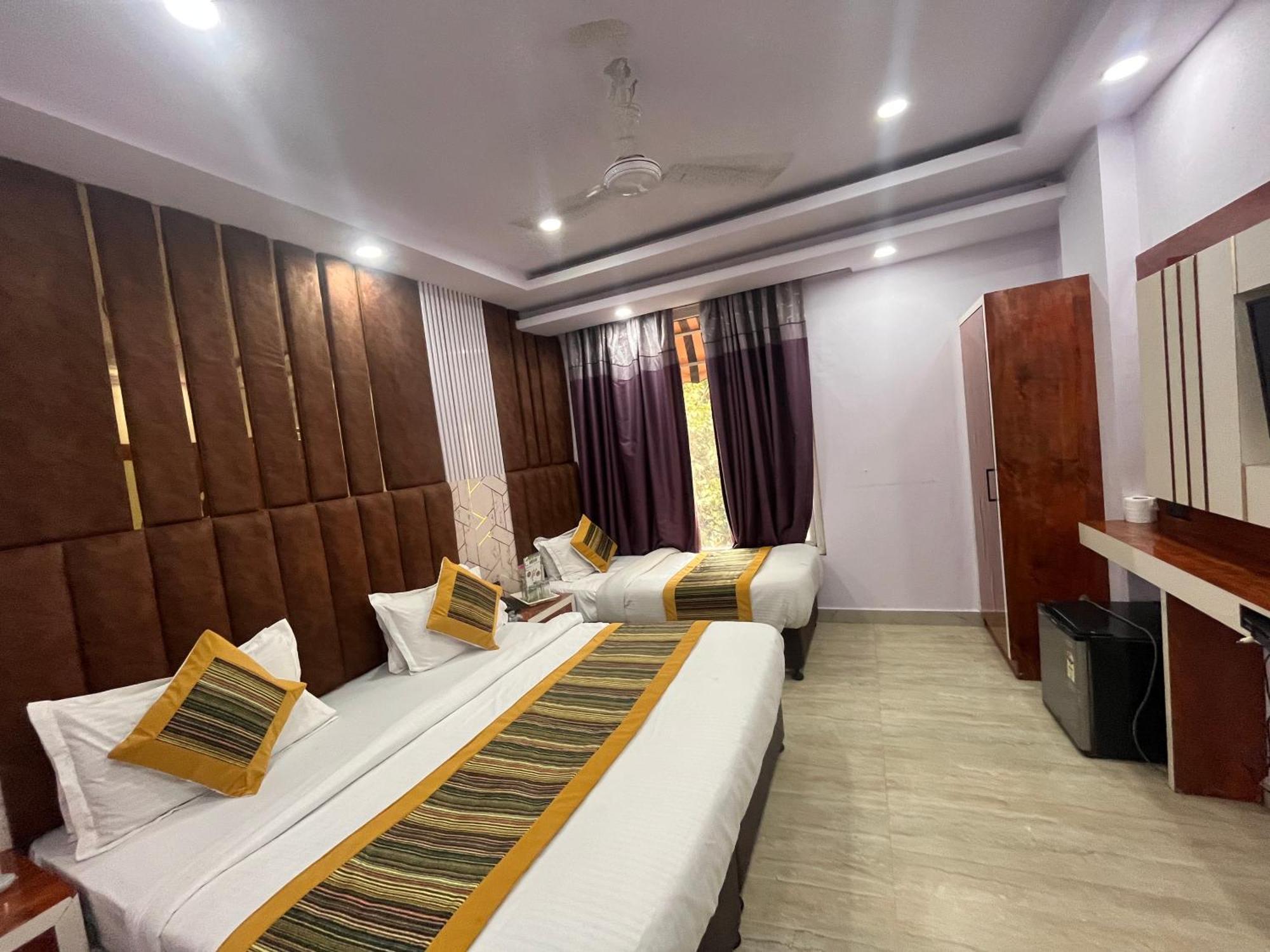Hotel Embassy Near Rk Ashram Metro Neu-Delhi Exterior foto