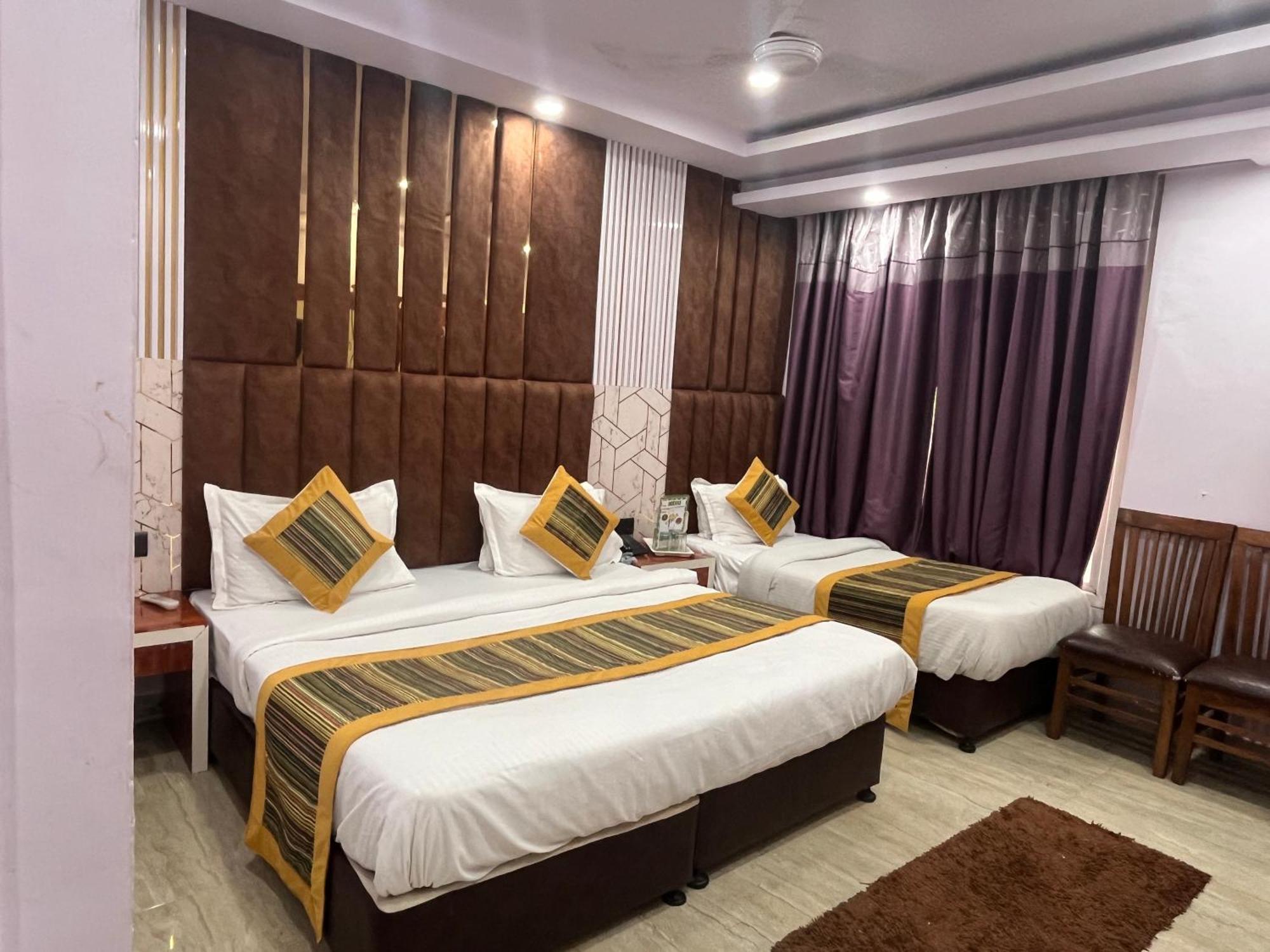 Hotel Embassy Near Rk Ashram Metro Neu-Delhi Exterior foto